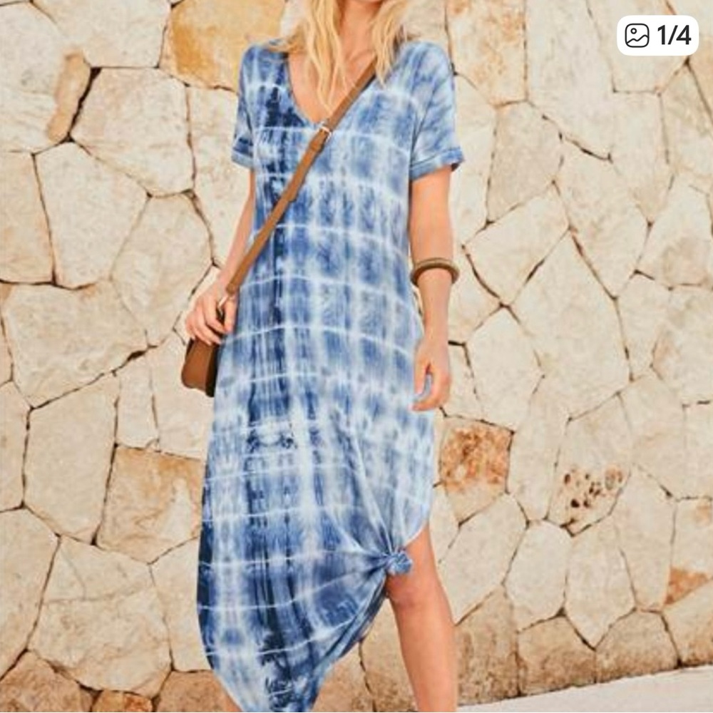 Sz M VENUS Blue and White Tie-Dye Stretch Maxi Dress PTP 18”